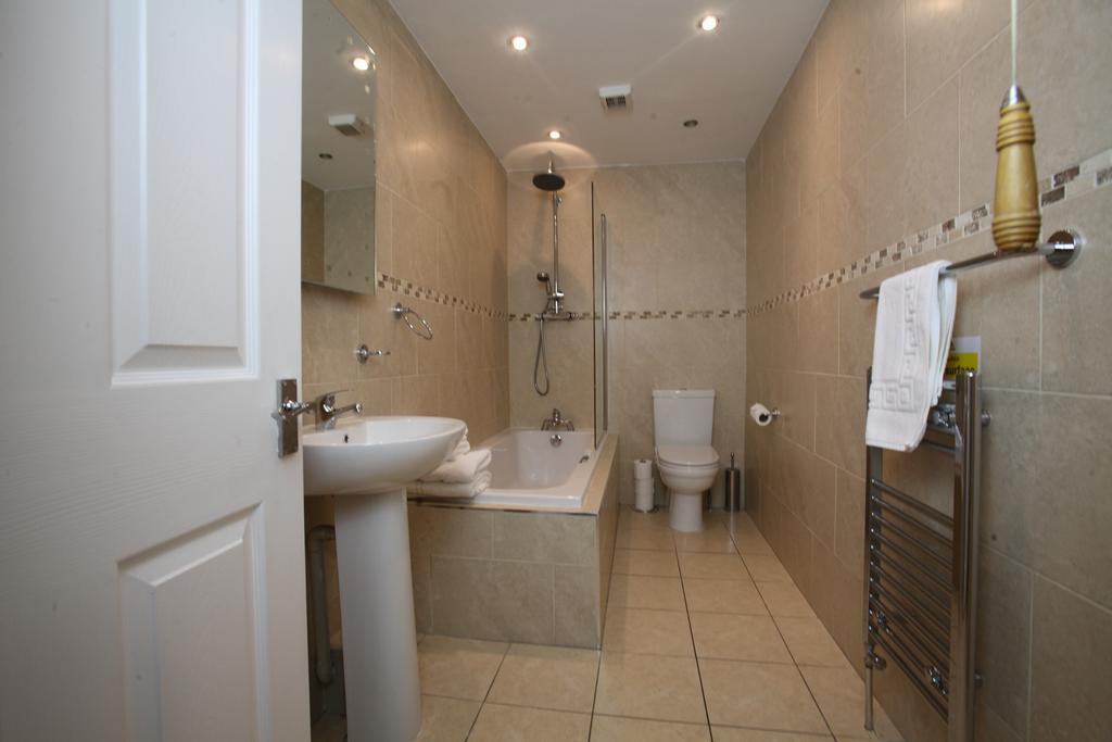 Singleton Lodge Country House Hotel Poulton-le-Fylde Zimmer foto